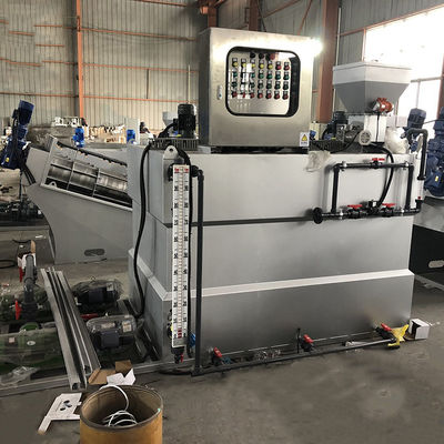500L/H Üç Kutu Entegre PAM Kuru Toz Otomatik Dozajlama Cihazı Kanalizasyon Arıtma