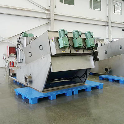 20m3/H Spiral Çamur Susuzlaştırma Makinesi Çiftlik Gübresi Çamur Arıtma Ekipmanları