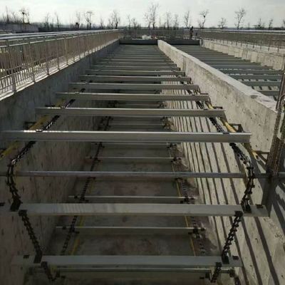 Çamur Çöktürme Tankında Metalik Olmayan Zincirli Çamur Sıyırıcı