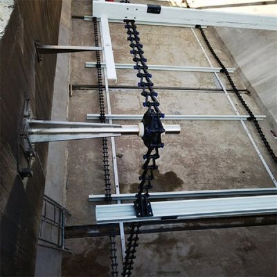 Çamur Çöktürme Tankında Metalik Olmayan Zincirli Çamur Sıyırıcı