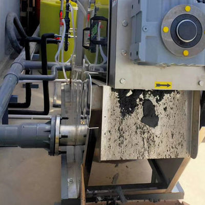 Vidalı Pres Çamur Susuzlaştırma Ekipmanları Otomatik Kıvrımlı Susuzlaştırma Makinesi