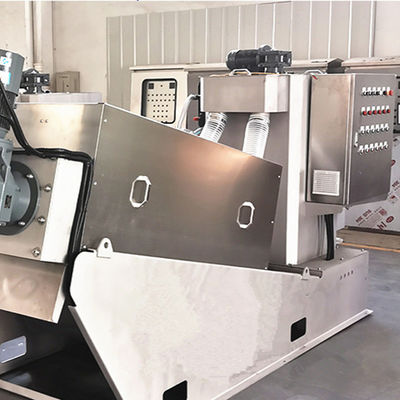 Otomatik SS304 Spiral Çamur Susuzlaştırma Makinesi Yüksek Dehidrasyon Oranı