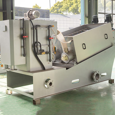 100m3 / H Spiral Çamur Susuzlaştırma Makinesi Çamur Arıtma Ekipmanları SUS316L