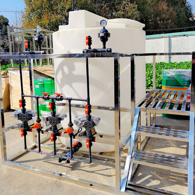 CE ISO 250L~10000L Tam Otomatik Dozajlama Makinesi PAC/PAM Topaklayıcı Dozajlama Sistemi