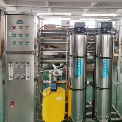 2000LPH Endüstriyel Reversr Osmosis Ekipmanı RO Su Arıtma Çevre Dostu