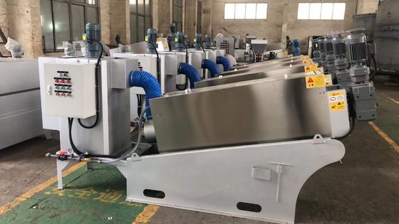 45m3 / h Vidalı Çamur Susuzlaştırma Makinesi, Karbon Çelik Susuzlaştırma Vidalı Pres Makinesi