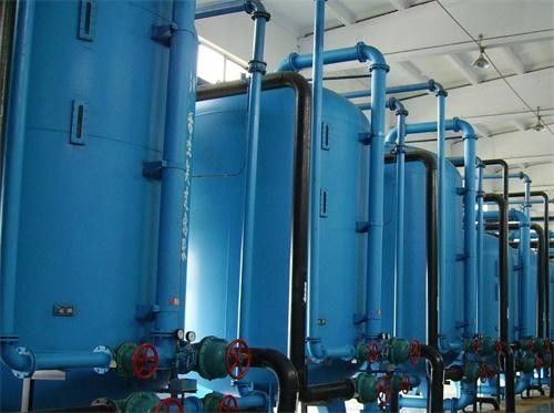 Defluorinating Endüstriyel Su Arıtma Makinesi Özelleştirilebilir Renk