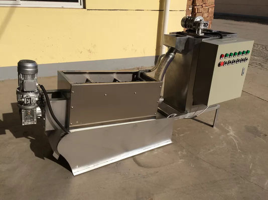 Kalınlaştırma Kanalizasyon Arıtma için Vidalı Pres Çamur Susuzlaştırma Makinesi