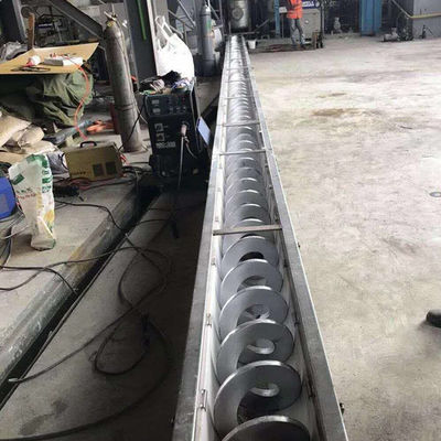 U Tipi Milsiz Çamur Tozu Burgu Vidalı Konveyör Makinesi SS316L 1-10t / h