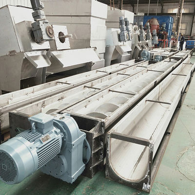 304 Paslanmaz Çelik U Şekilli Şaftsız Vidalı Konveyör Makinesi 1 ~ 20m uzunluk