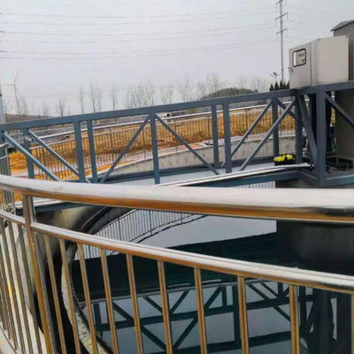 Baskı Kanalizasyon Arıtma Tesisi için 120Volt Merkezi Sürücü Çamur Kazıyıcı Sistemi