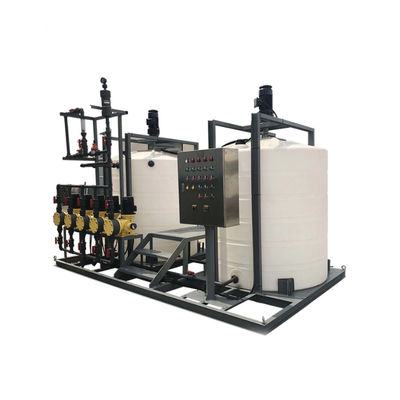 Dolaşan Soğutma Suyu Sabitleyici için Enerji Tasarruflu 2000L / H PE Pıhtılaştırıcı Dozajlama Sistemi
