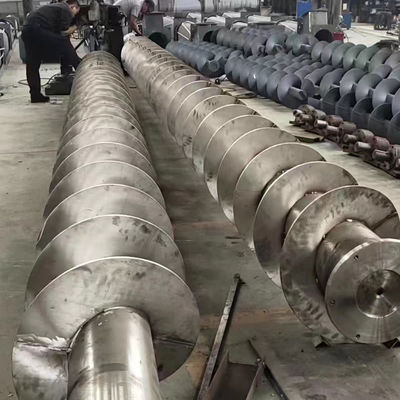 Silo Çimento için 1 ~ 25Meter Eğimli Paslanmaz Çelik Vidalı Burgu Konveyörü